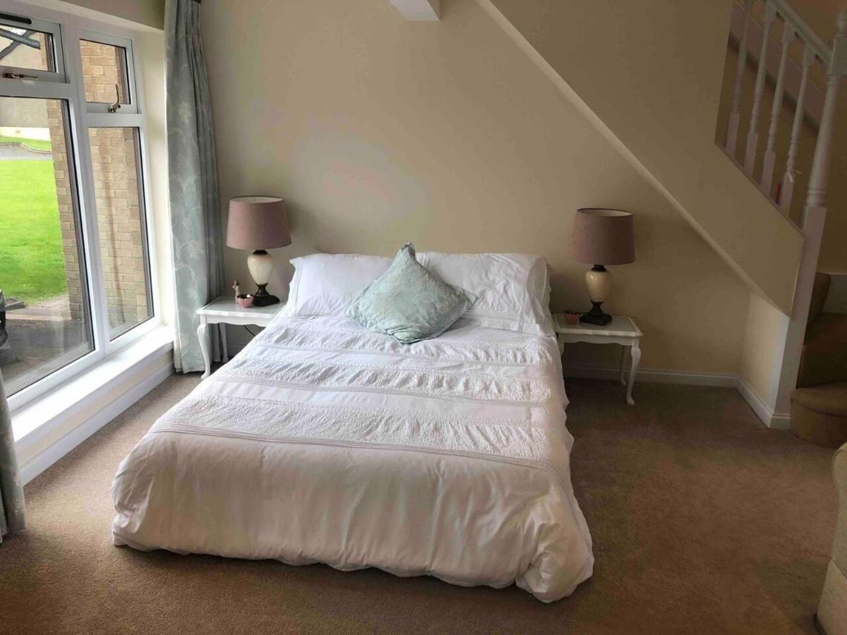 Lovely 1-Bed House In Stirling Extérieur photo